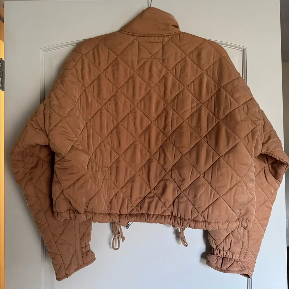 Blank NYC Tan Camel Cropped Quilted Jacket - Picture 2 of 6